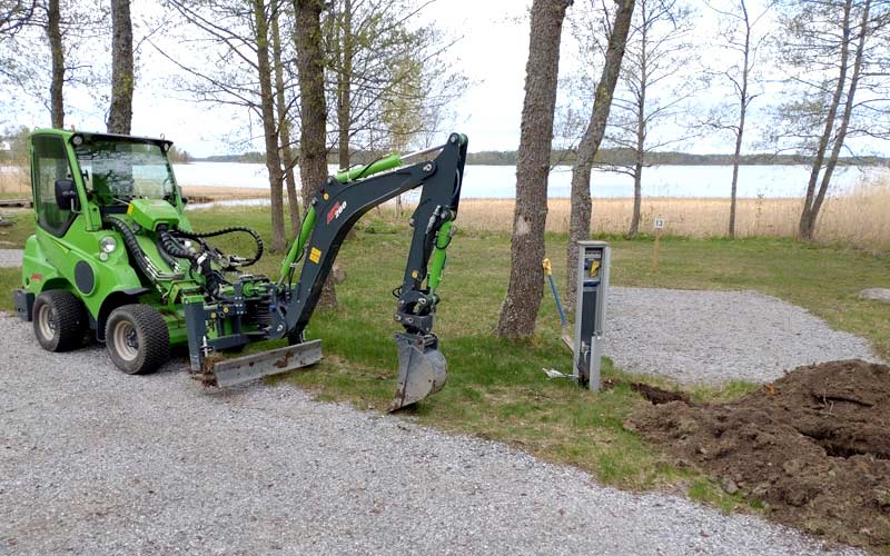 Sähkökaapelien asennus ja ojankaivuu Uusikaupunki